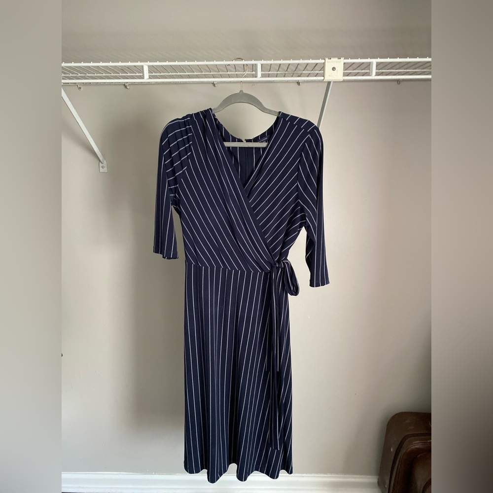Tommy Hilfiger Business Dress, blue with white stripes, size large
